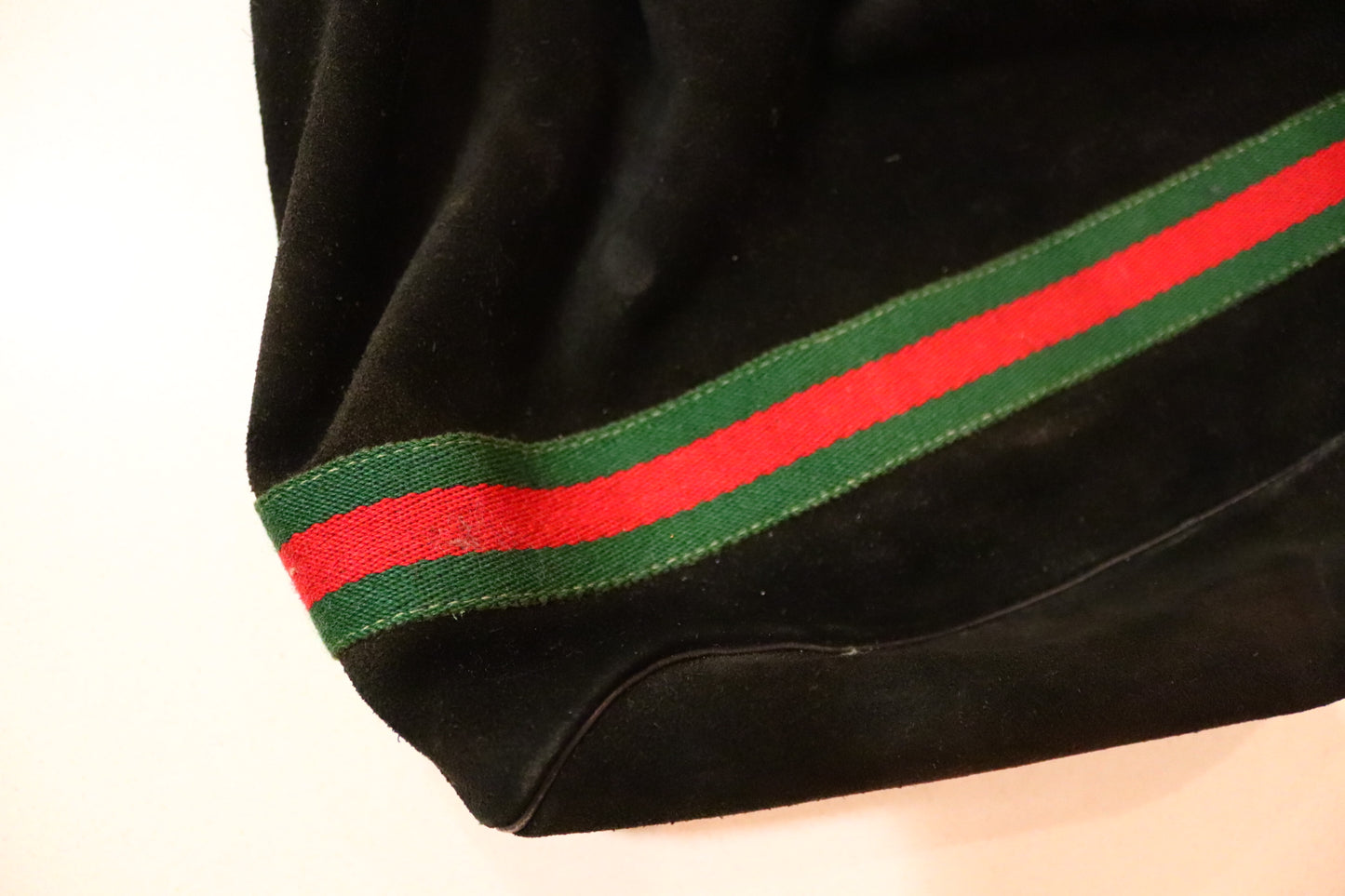 Gucci 1970s Vintage Suede Bag